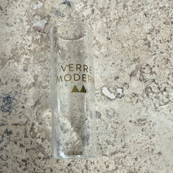 Verre Modern French Glass Elegant Drop Earrings - Picture 4 of 5